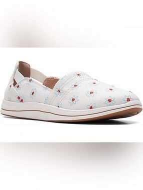 Clark Cloudsteppers White Slip-On Shoes with Blue & Red Daisy Embroidery 9N
